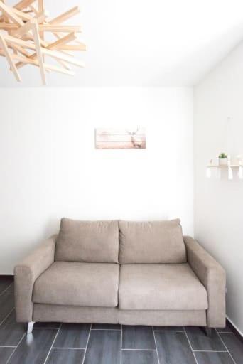 Apartamento Le Hirvi - cocon zen et épuré à 10min Vieux Lyon Exterior foto